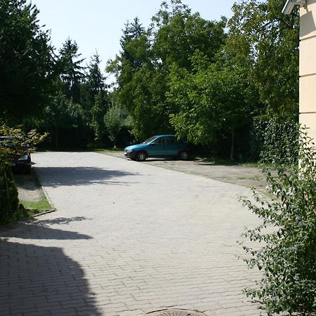 P4W Hotel Residence Szombathely Zewnętrze zdjęcie