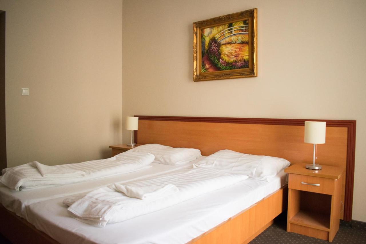 P4W Hotel Residence Szombathely Zewnętrze zdjęcie