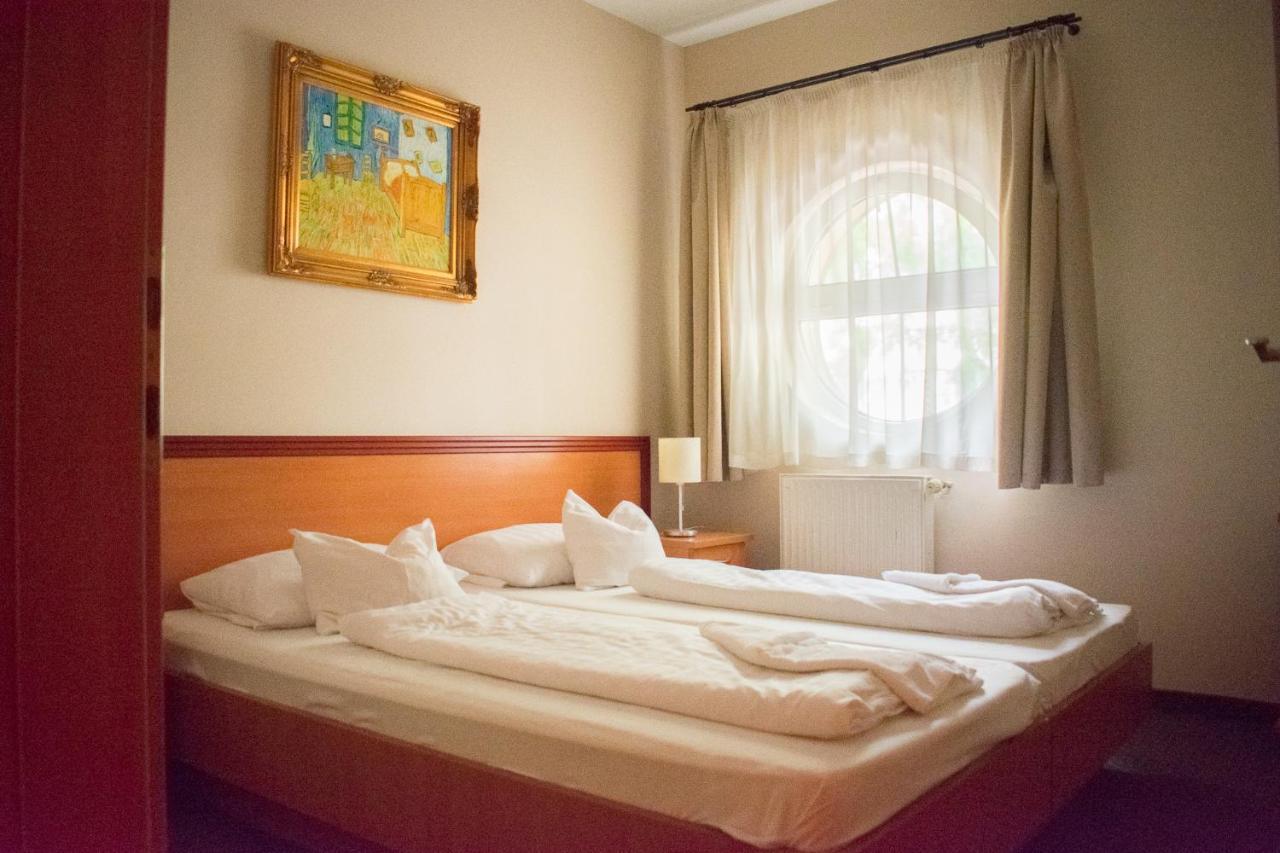 P4W Hotel Residence Szombathely Zewnętrze zdjęcie