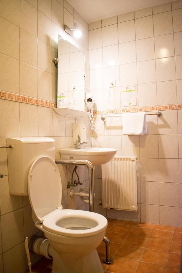 P4W Hotel Residence Szombathely Zewnętrze zdjęcie