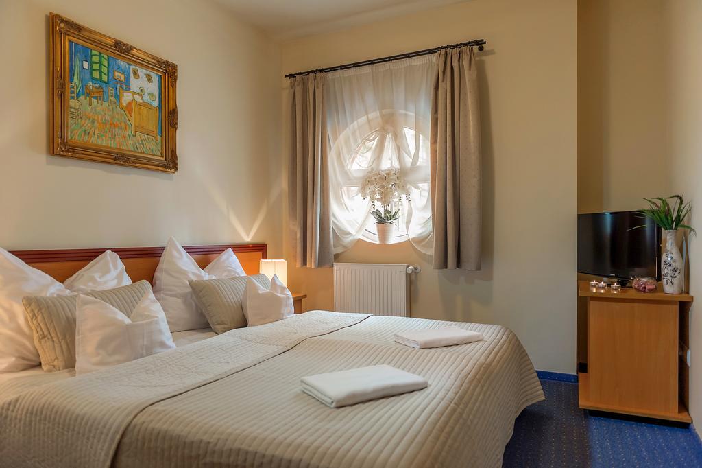 P4W Hotel Residence Szombathely Pokój zdjęcie
